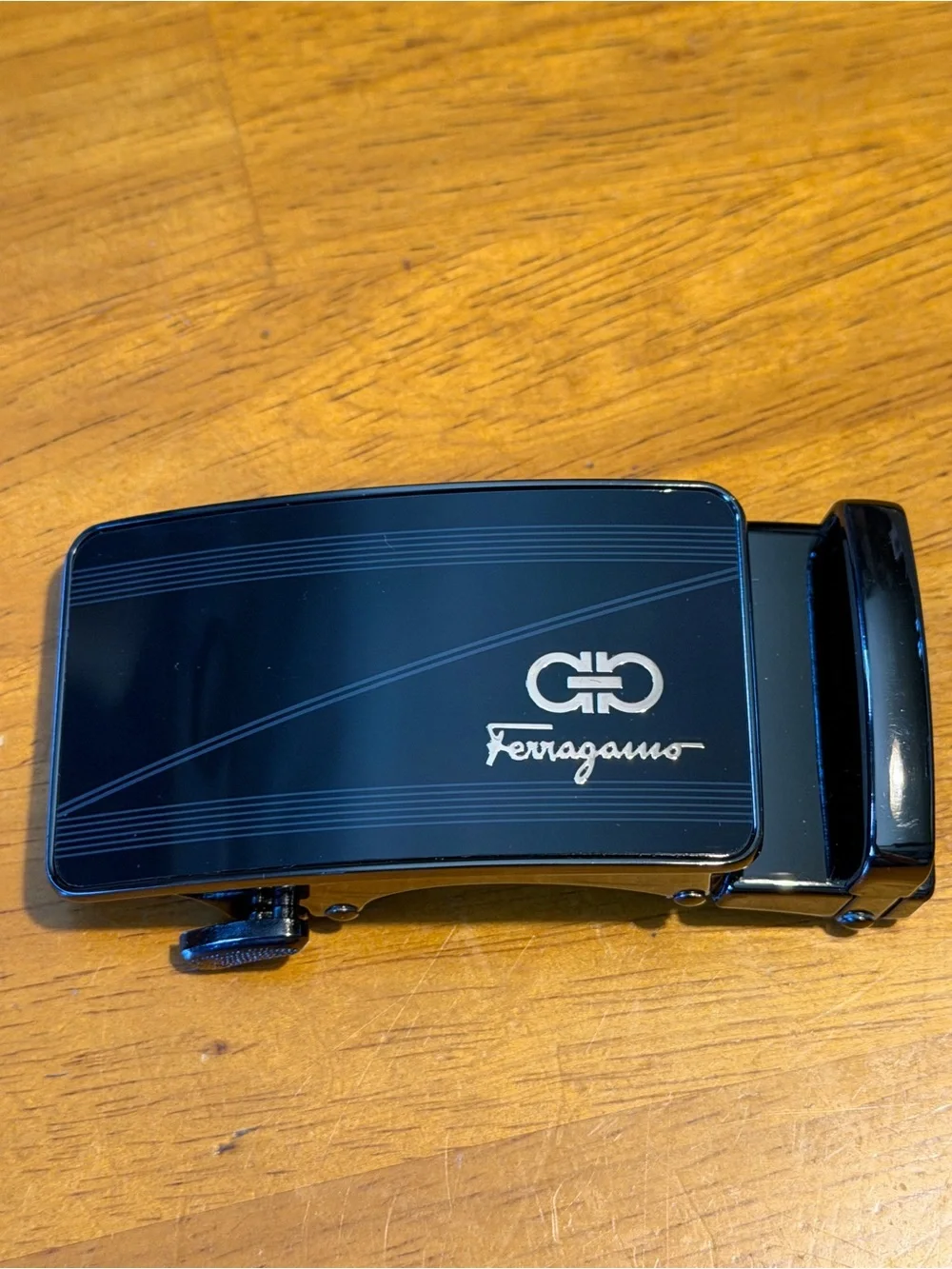 NWOT Ferragamo black belt buckle